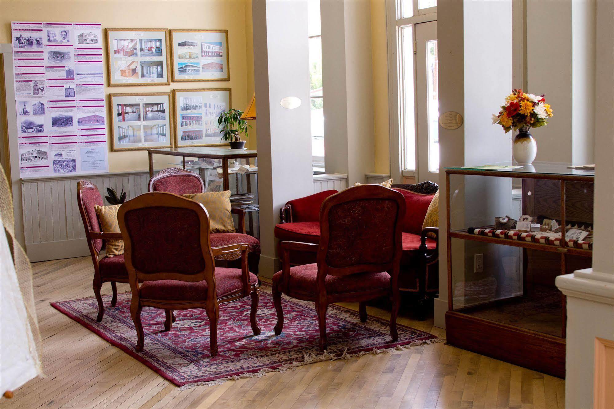 Windsor Hotel & Restaurant Del Norte Ngoại thất bức ảnh